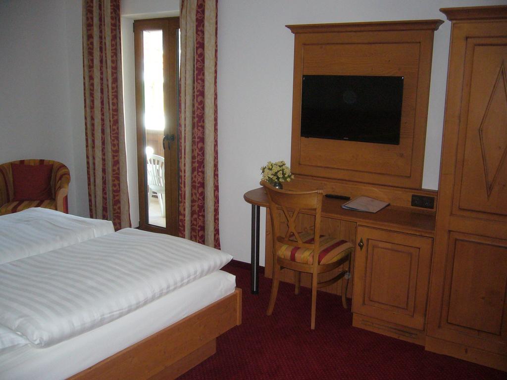 Alpenhotel Pfaffenwinkel Peiting Zimmer foto