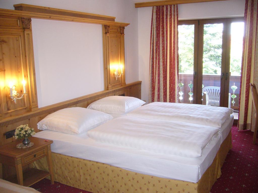 Alpenhotel Pfaffenwinkel Peiting Zimmer foto